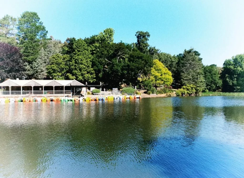 Emerald Lake Park