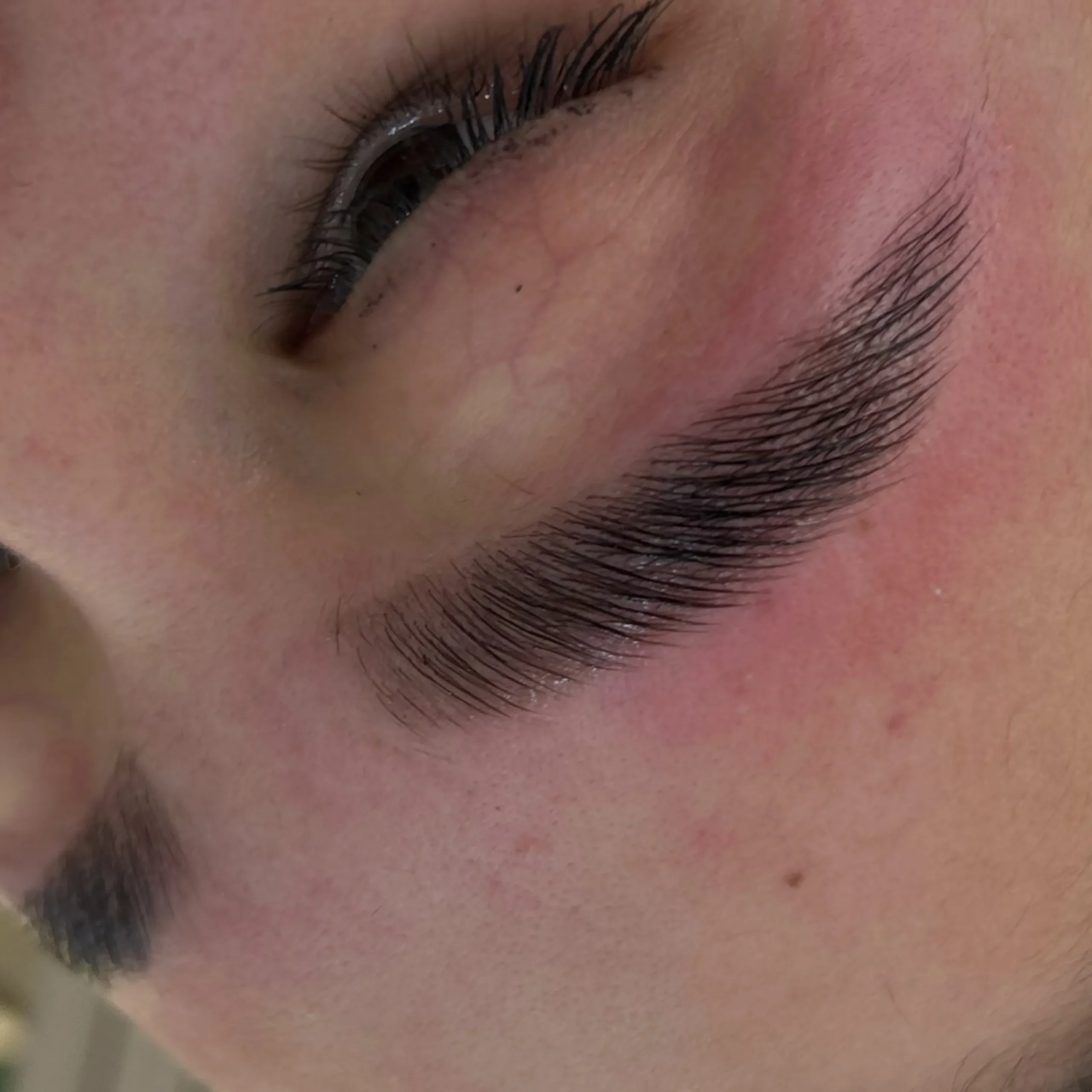 healing balm vs vaseline brows