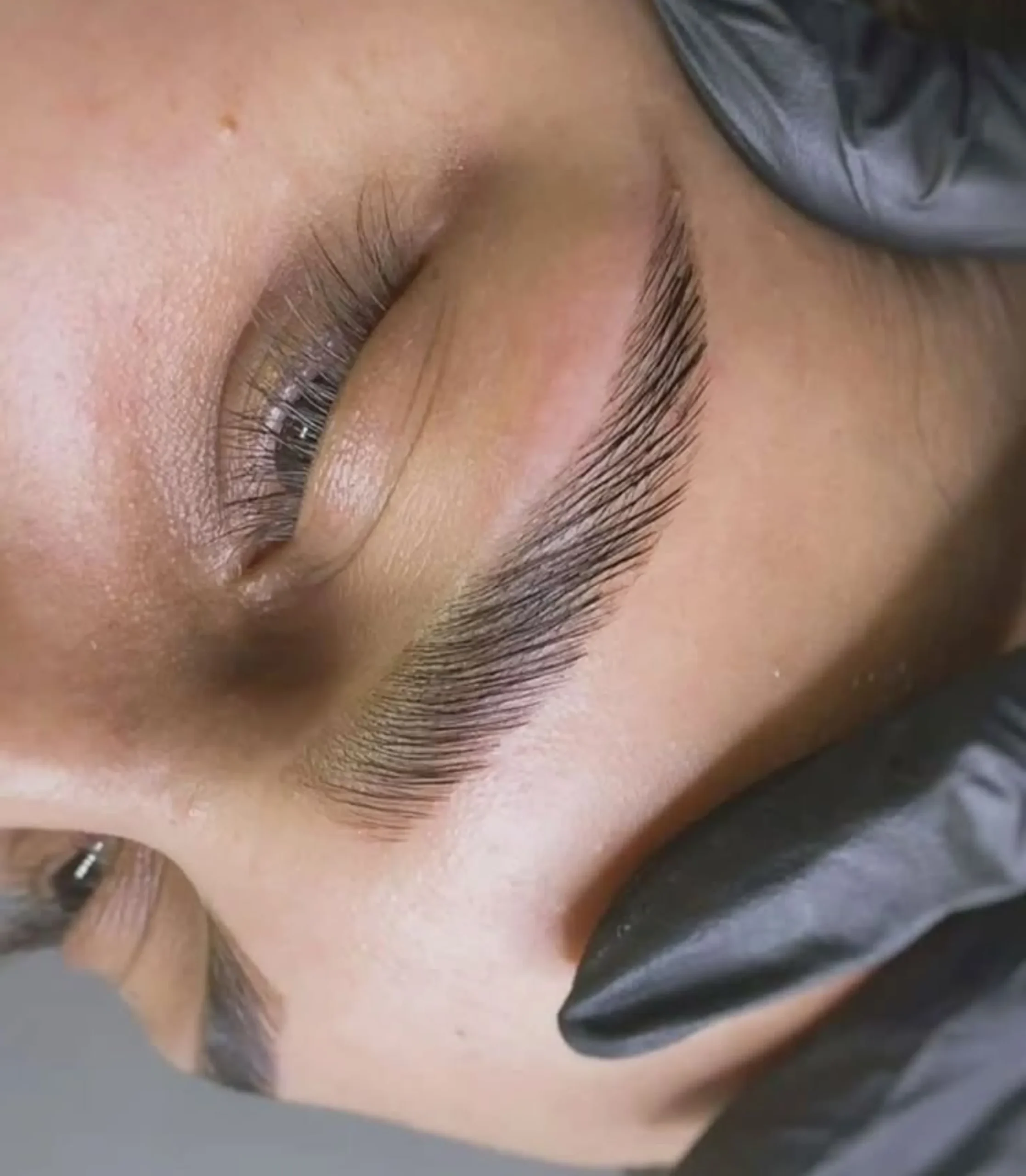 petroleum jelly after microblading