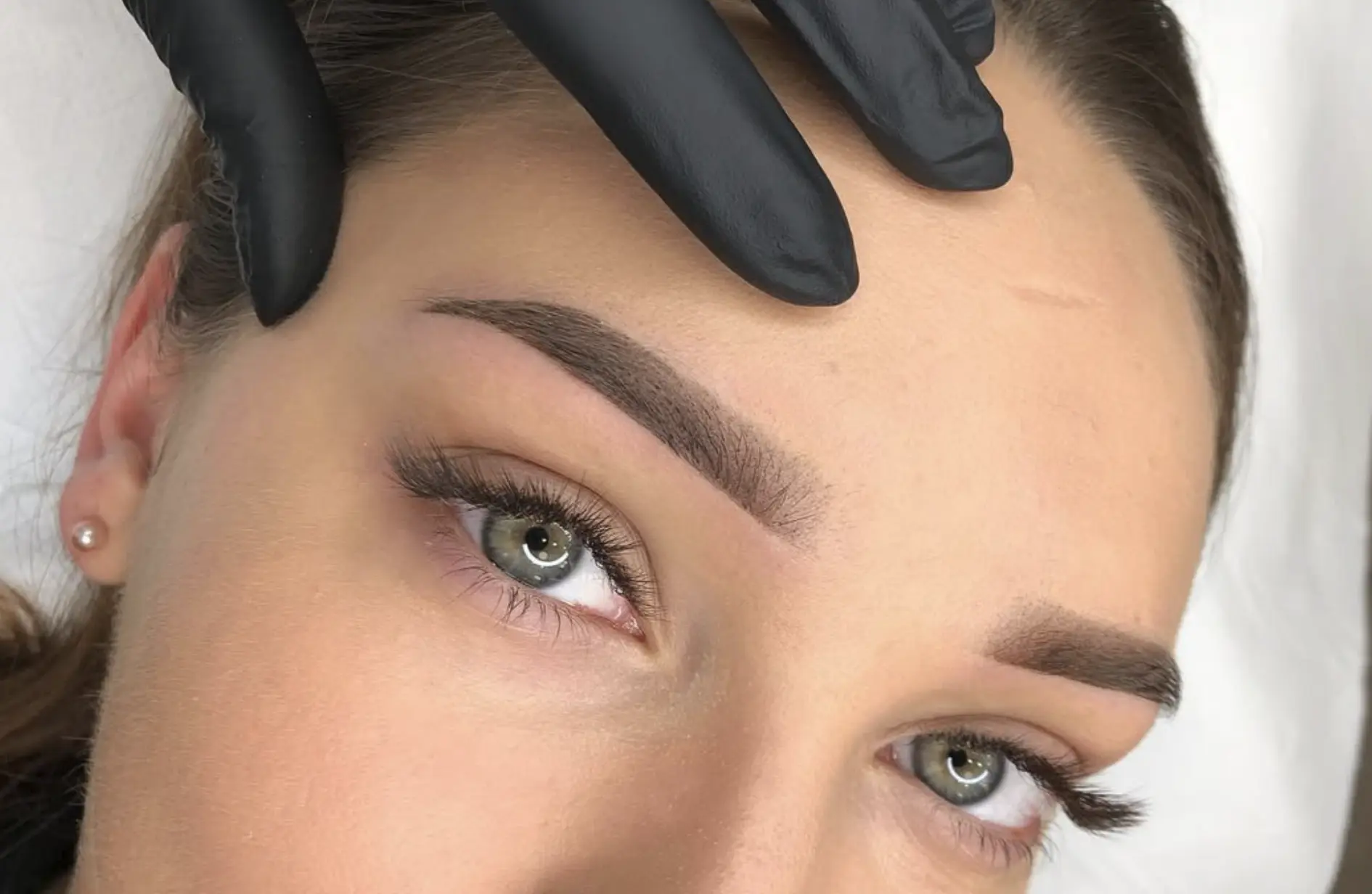 combination vs ombre brows